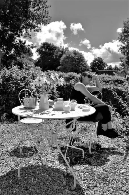 Relax With Art And Nature Mellionnec Buitenkant foto