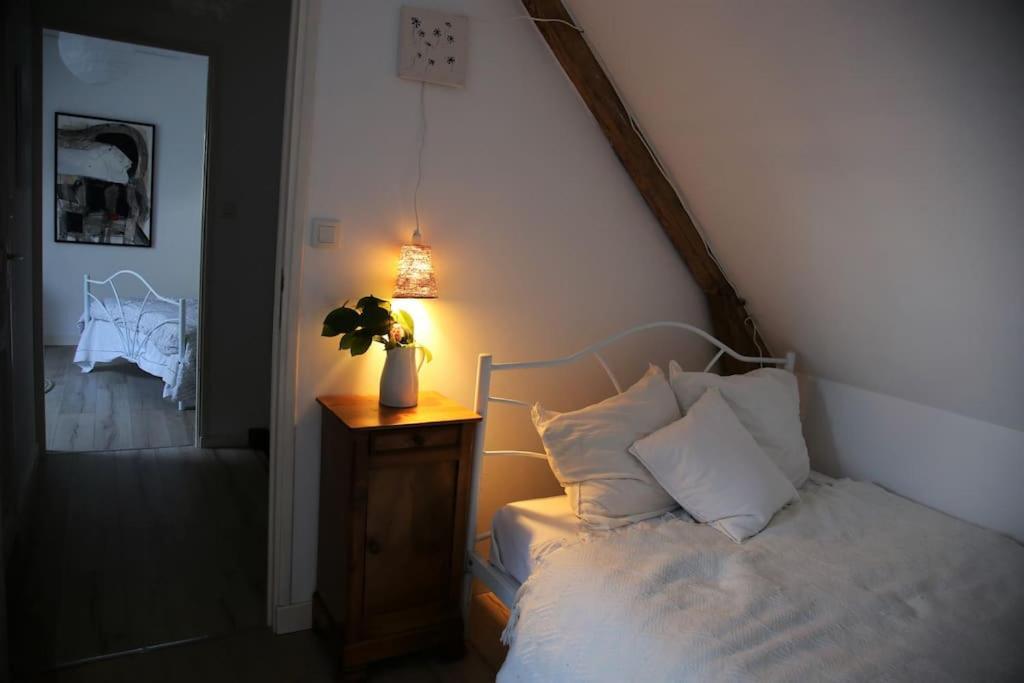 Relax With Art And Nature Mellionnec Buitenkant foto